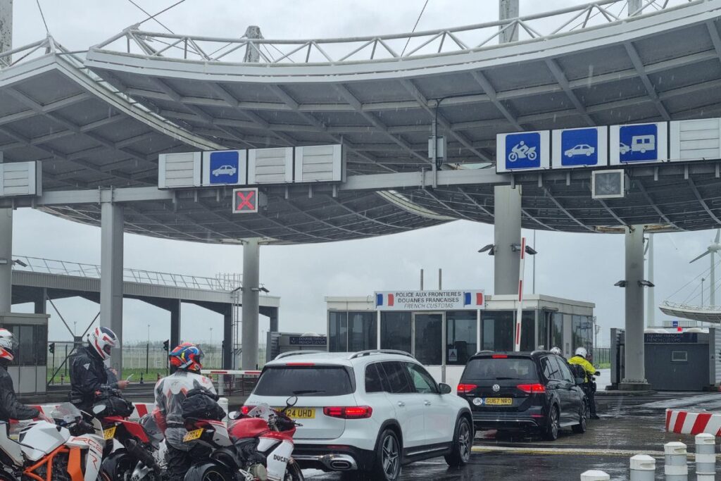 Zollkontrolle am Eurotunnel